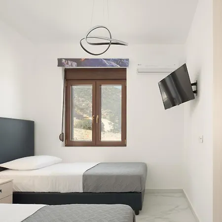 Montem Seaview I & Ii, Summer Retreats In Bali, By Thinkvilla * Bali (Crete)