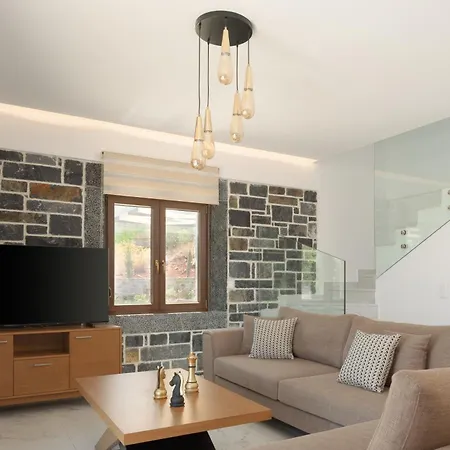 Montem Seaview I & Ii, Summer Retreats In Bali, By Thinkvilla Villa